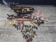 LEGO NINJAGO STATEK  LUDZIKI  70618 