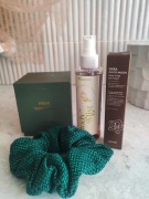 Zestaw prezentowy w eleganckim pudełku kosmetyki,scrunchie do włosów | nowe