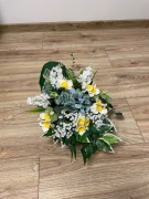 Stroik nagrobny HORTENSJA - LEWKONIA - NARCYZ kompozycja Wielkanoc