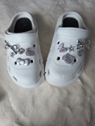 Przypinki 3D Chodaki