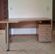 Zestaw mebli biurowych, biurko narożne, komoda, stan bardzo dobry