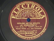 Płyta szelak ELECTROLA potpourri z operetki Die Czardasfurstin nr kat EH253