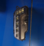 HALOGEN PRAWY ŚWIATŁO DZIENNE  MERCEDES W212