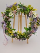 Duży wiosenny  wianek na drzwi  