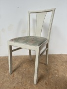 Krzesło w stylu francuskiej prowincji