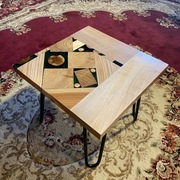 Stolik kawowy z żywicy epoxyd