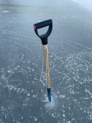 Pierzchnia pika do lodu 