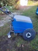 Szorowarka Columbus maszyna do mycia dużych powierzchni