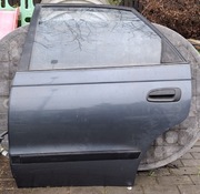 Drzwi Toyota Carina E kompletne 