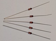 Dioda Zenera BZX55C33V/ 10 sztuk.