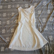 Sukienka biała koronkowa midi basic / elegancka / vintage rozmiar M