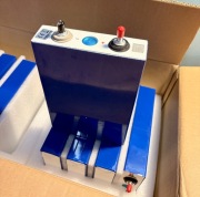 Ogniwa LiFePO4 3.2V 105Ah – 8 szt. NOWE, pod magazyn energii