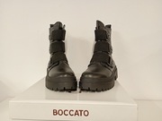 Damskie trapery skórzane czarne BOCCATO  botki na platformie, ozdobne paski