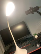 Lampka biurkowa  wyginana