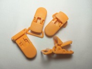 Klips plastikowy pomarańcz zapięcie do zawieszki