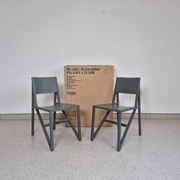 Para krzeseł „Frame” – proj. Wouter Scheublin dla Established & Sons, 2008