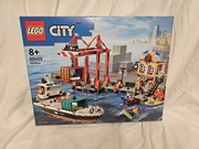 LEGO 60422 City - Nadmorski port ze statkiem towarowym