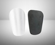 Mini ochraniacze piłkarskie + taśma GRATIS!