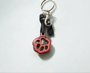 Brelok , (Zawieszka) drewniany psia łapka buk rękodzieło prezent