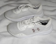 Under  Armour  buty  rozmiar 39  