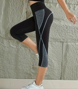 Krótsze legginsy, capri z kontrastową siateczką. 