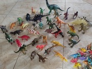 Zestaw figurek dinozaurów 
