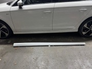 Audi A3 8V S-line  listwa progowa prawa kolor LY9C nowa 