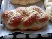 chałka 350 g pleciona z 4 warkoczy