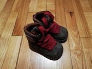 traperki dziecięce Stups 19