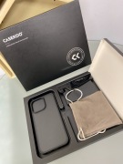 Etui Iphone 13 Pro + akcesoria