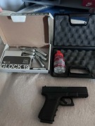 Glock airsoft ASG metal kulki pistolet