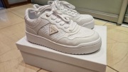 Sneakersy białe jak nowe Guess!