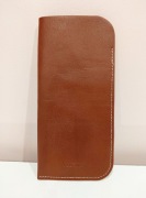 brązowe etui na okulary Parfois – eleganckie