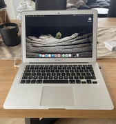 Apple MacBook Air 13.3'' (MJVE2ZE/A)