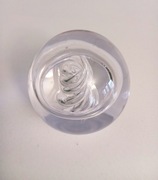 Szklana kula przycisk do papieru