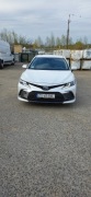 Toyota Camry Comfort 2021 86000 km biała perła 2 komplety kół 