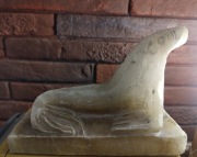 Stara Rzeźba FOKA – Alabaster, Vintage Mid-Century, Rękodzieło Włochy