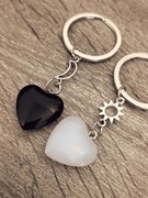 Brelok 2szt. Serduszka czarne i białe, serce,love, dla pary