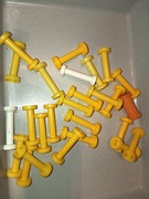 Plastikowe szpulki komplet 137 szt