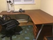 Biurko kątowe firmy MARO