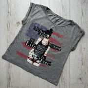 Szara koszulka top fishbone XS who said nothing in life is free?