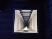 STOLIK KAWOWY STUDNIA EFEKT 3D