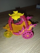 Simba, Kareta Safiras, ziemia