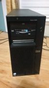 IBM X3400: Xenon 5130-2GHz, DAT 72, SCSI ADAPTEC,160GB 