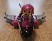 Psi patrol figurka skye