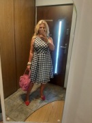 Sukienka w czarno - białą kratkę z podszewką, rozm.38/40