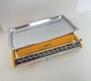 Waga antyk EKS żółta metalowa