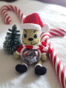 Maskotka Grinch z cukierkami! Idealny prezent pod choinkę. 