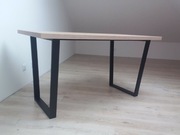 Biurka stoły stelaże kojce dla psów