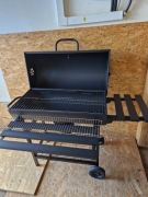 Grill węglowy typu beczka z pokrywą – ruszt 71x45cm  G80514